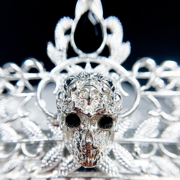 Silver Skull Crown, Skeleton King Crown, Gothic Crown, Renaissance Faire Crown - Picture 3 of 10